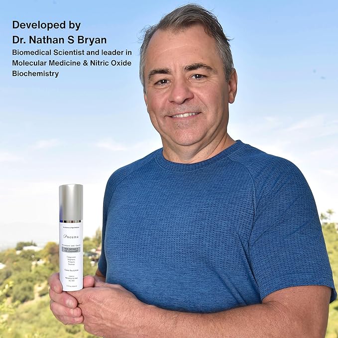 Pneuma Age-Defiance Gel Cleanser with Antioxidant | AHA | Glycolic | Oxygenate, Exfoliate, Protect and Soothes Skin | Gentle Face Cleanser Gel | Green Tea and Aloe